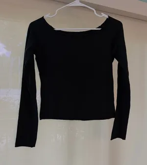 Brandy Melville Top thumbnail 1