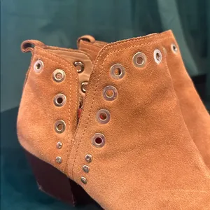 Sam Edelman suede booties size‎ 9.5 thumbnail 2