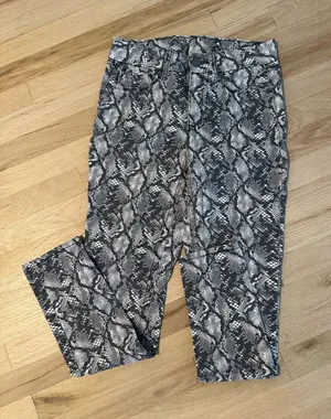 Seven7 Women's Snake Print Skinny Jeans in Black & Gray thumbnail 1