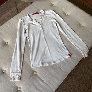 Eastern Mountain Sports White Waffle Knit LS Henley Tee Size Small thumbnail 1