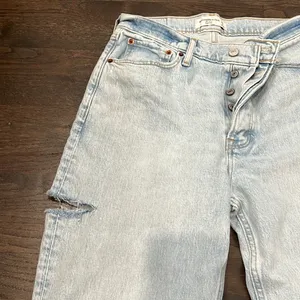 Abercrombie and fitch curve love high rise dad Jean thumbnail 3