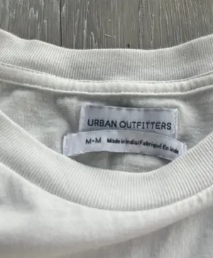 Urban Outfitters White Cutout Crewneck Crop Tee thumbnail 4
