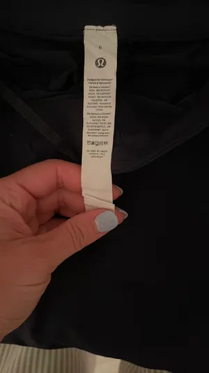 Lululemon License to Train Shorts High-Rise 4" thumbnail 6