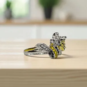 Silver Hidden Message Bee Ring Size 8 thumbnail 3