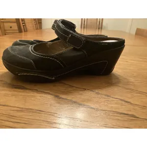 White Mountain Black Leather Mary Jane Wedge Heel Hook & Loop Strap 8.5M thumbnail 3