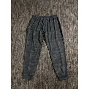 Vuori Performance Joggers Black Camo Buttery Soft Lightweight thumbnail 2
