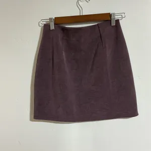 Lululemon Softstreme Mini Skirt Plum Purple Side Slit XS Athleisure Casual thumbnail 4