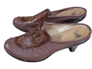 Sofft‎ Women's Brown Leather Slip thumbnail 1