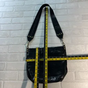 Hobo International Shoulder Bag Black Polished Leather‎ Bucket Brown Piping Trim thumbnail 2