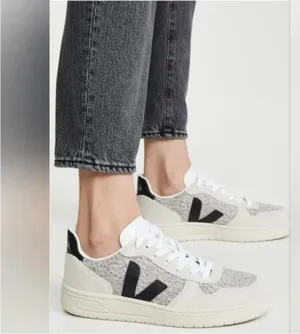 Veja V-10 Flannel Sneakers Snow/Black Size EU 37 US 6 thumbnail 1
