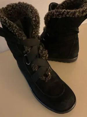 Stuart Weitzman women Black Suede Combat Boots with Brown Shearling Trim size 6 thumbnail 4