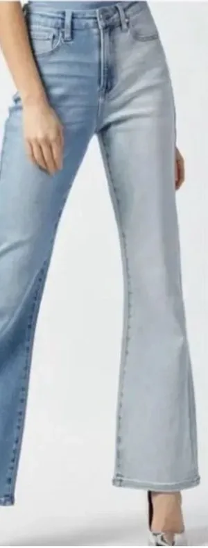 Risen Two-Tone High-Rise Flare Jeans Size 5/27 thumbnail 1