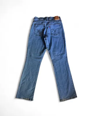 Levi’s 550 Classic Relaxed Bootcut Jeans Size 6M Light Wash thumbnail 4