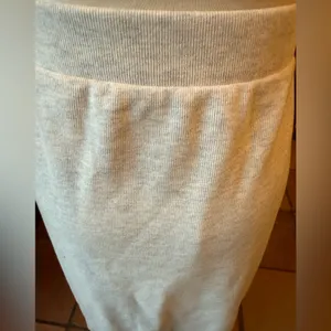 Old Navy Light Gray Maxi Skirt thumbnail 3