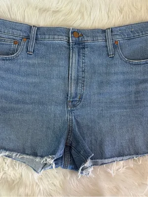 Madewell The Perfect Jean Short Size 33 High Rise Raw Hem Denim thumbnail 4