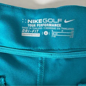 Nike Golf Turquoise Knit Shorts size 6 thumbnail 5