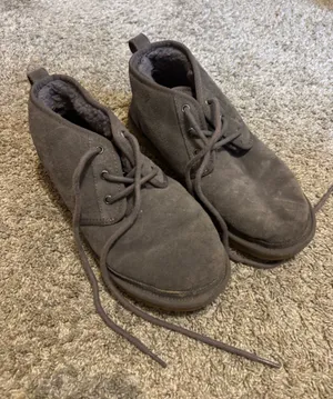 Gray Ugg neuman boots  thumbnail 1