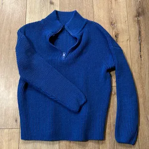 Blue Amazon quarter zip sweater Size M thumbnail 1