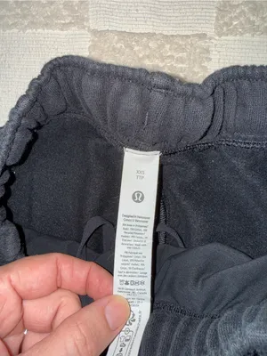 Lululemon Scuba Mid-Rise Tapered Pant 7/8 Length Black XXS LW5HAWS thumbnail 4