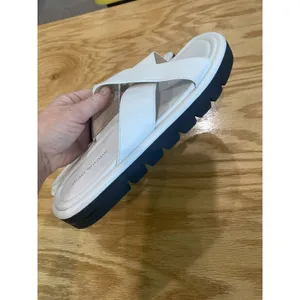 Stuart Weitzman Slide Sandals Women's 8.5 Leather Slip-On Casual Open Toe S61 thumbnail 3