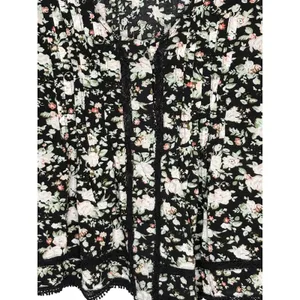 Maeve‎ Anthropologie Floral Lace Trim Blouse Womens 10 Black Boho Pleated Rayon thumbnail 5