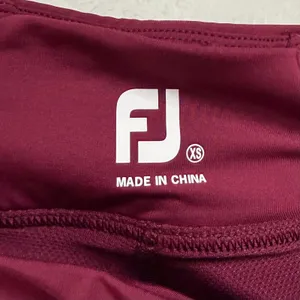 FootJoy Women's Performance Layered Golf Skort in Fig Size XS thumbnail 3