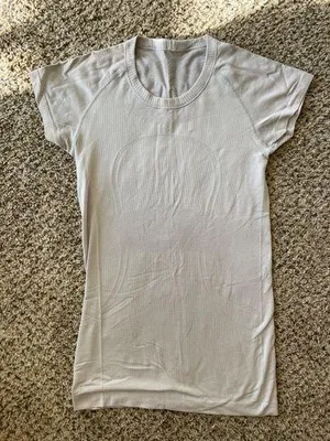 Lululemon Swiftly Tech Short Sleeve thumbnail 1