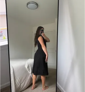 Boutique Poplin dress size 6 thumbnail 2