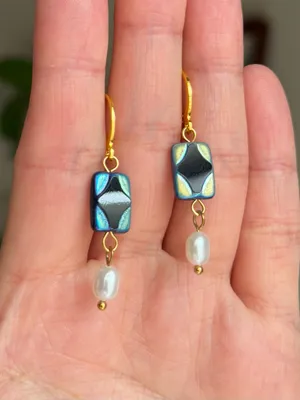 Handmade boho unique whimsy quality Czech glass beads & pearl dangle earrings🖤 thumbnail 5