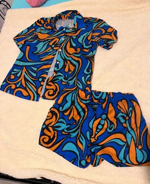 SHEIN Bold Blue & Orange Swirl Womens Lounge Set thumbnail 1