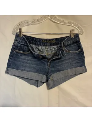 American Eagle Womans Low Rise Y2K Cuffed Jean Shorts Indie Sleaze Size 4 thumbnail 3