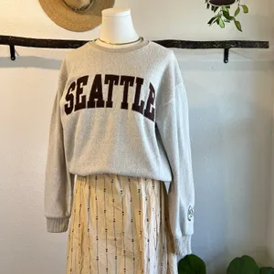 Seattle Washington Comfy Oversized Crewneck Sweatshirt Size Medium Unisex thumbnail 12