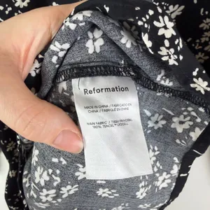 Reformation Black Floral Tie Back Babydoll Blouse Medium Lightweight‎ Feminine thumbnail 6