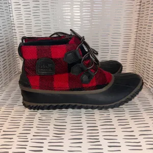 Sorel Out N About Plus Waterproof Duck Boots Red Black Buffalo Plaid Womens 8.5 thumbnail 4