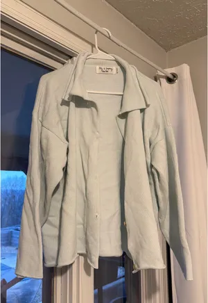 Baby blue long sleeve thumbnail 1
