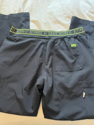 Scrubs Black Size M petite thumbnail 3