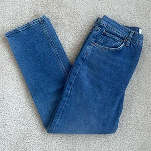 AGOLDE Riley High Waist Denim Crop Jeans in Women's Size 28 thumbnail 1