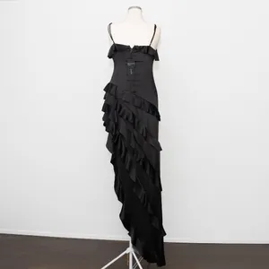 Elliatt - Kyla‎ Asymmetrical Ruffle Gown thumbnail 3