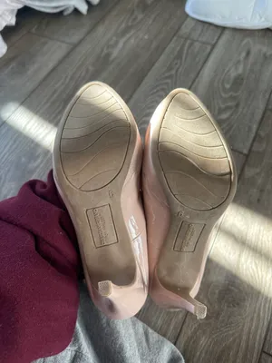 Pink Heels Size 6 thumbnail 2