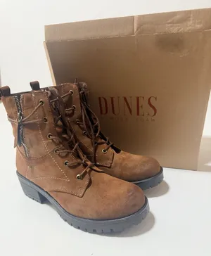 Dunes Combat Boots Womans Size 8.5 USA Suede Brown thumbnail 1