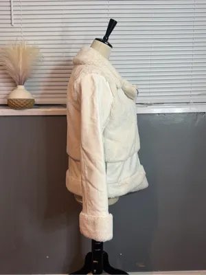 Nine West Cream Faux Fur Moto Jacket Size Small thumbnail 7