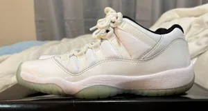 Jordan Air 11 Retro Low (GS) thumbnail 1