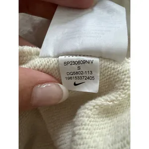 Nike Sportswear Club Fleece Women's Mid-Rise Shorts Cream Small thumbnail 9