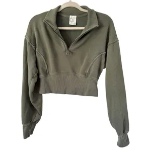 Aerie Offline Army Green Cropped 1/4 Zip Pullover Sweatshirt Women’s Size Medium thumbnail 2