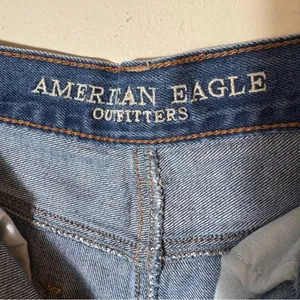 American Eagle Mom‎ Jeans Size 6 High Rise thumbnail 8