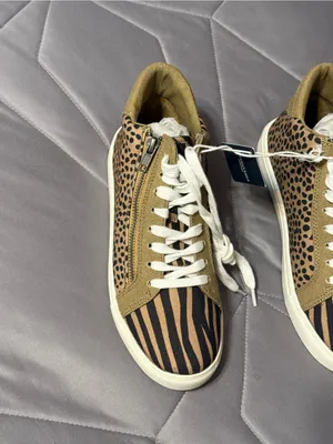 American Eagle Faryl Robin Animal Print High Top Sneakers Size 7 NWT thumbnail 5