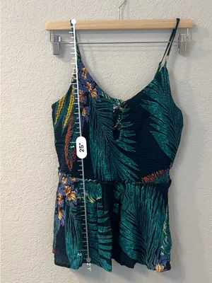 Patrons‎ of Peace Sleeveless Smocked Tropical Top thumbnail 6