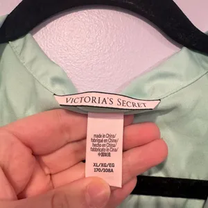 Victorias Secret Pajama Top Mint Green Button‎ Down Long Sleeve XL thumbnail 3
