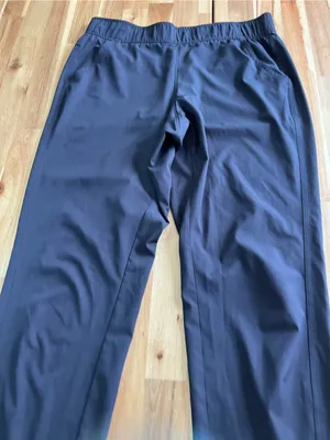 Eddie Bauer Black Pull On Pants Women’s Small Stretch Travel Casual Pants thumbnail 2