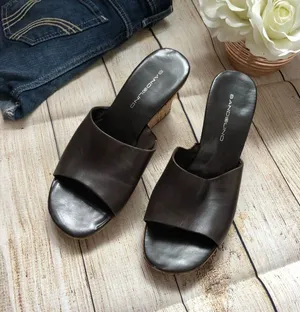 Bandolino Womens Dblamesa Wedge Brown Wedge thumbnail 1